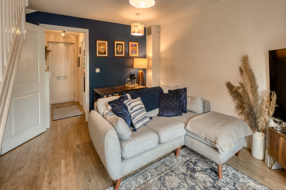 Feature Property Image